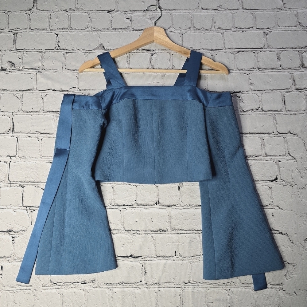 C/Meo Collective Bell Sleeve Blue Crop Dress Top‎ Cold Shoulder Size S